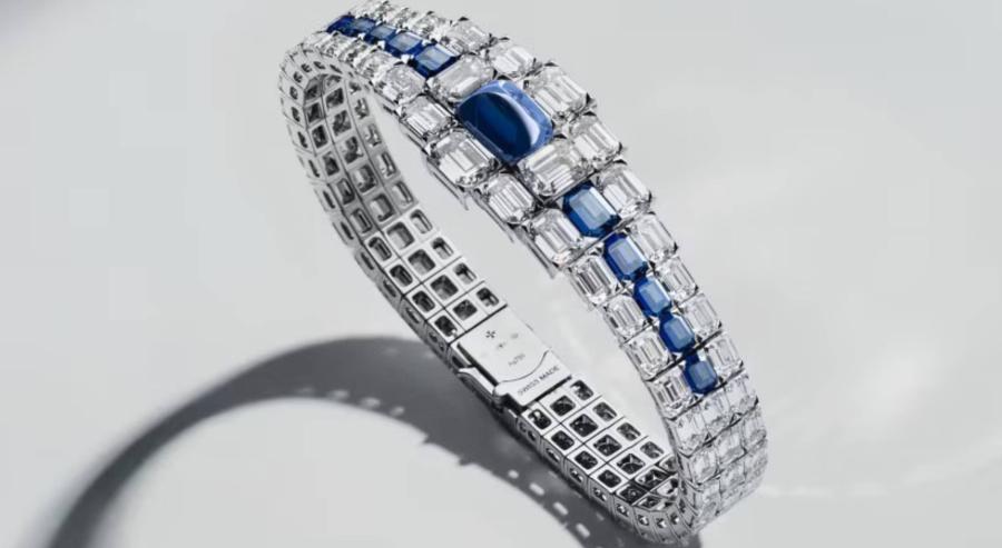 فاشرون كونستانتين تُطلق Grand Lady Kalla.. فصل جديد من فنّ التحوّل المترف