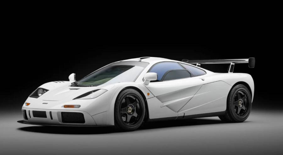 ماكلارين F1 من عام 1994 تخطف الأضواء في مزاد آر إم سوذبيز بأكثر من 25 مليون دولار