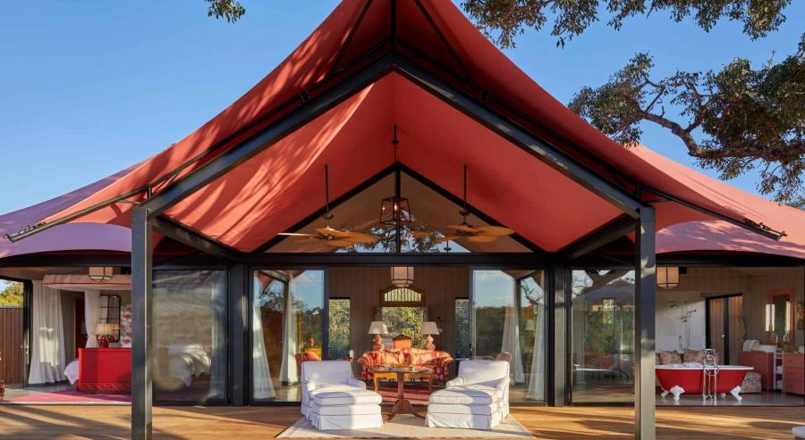 مخيّم ماسيا.. رحلة بين الألوان والفخامة في براري جنوب إفريقيا